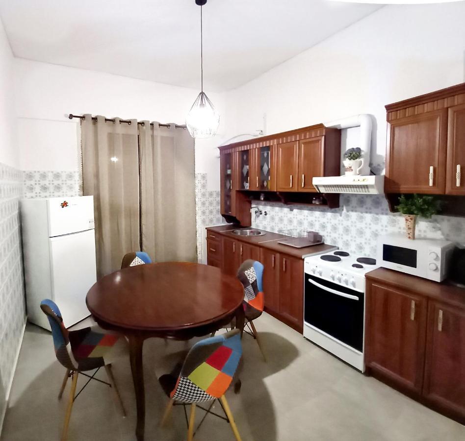 Modern Apartment In The Center Of Heraklion C Εξωτερικό φωτογραφία